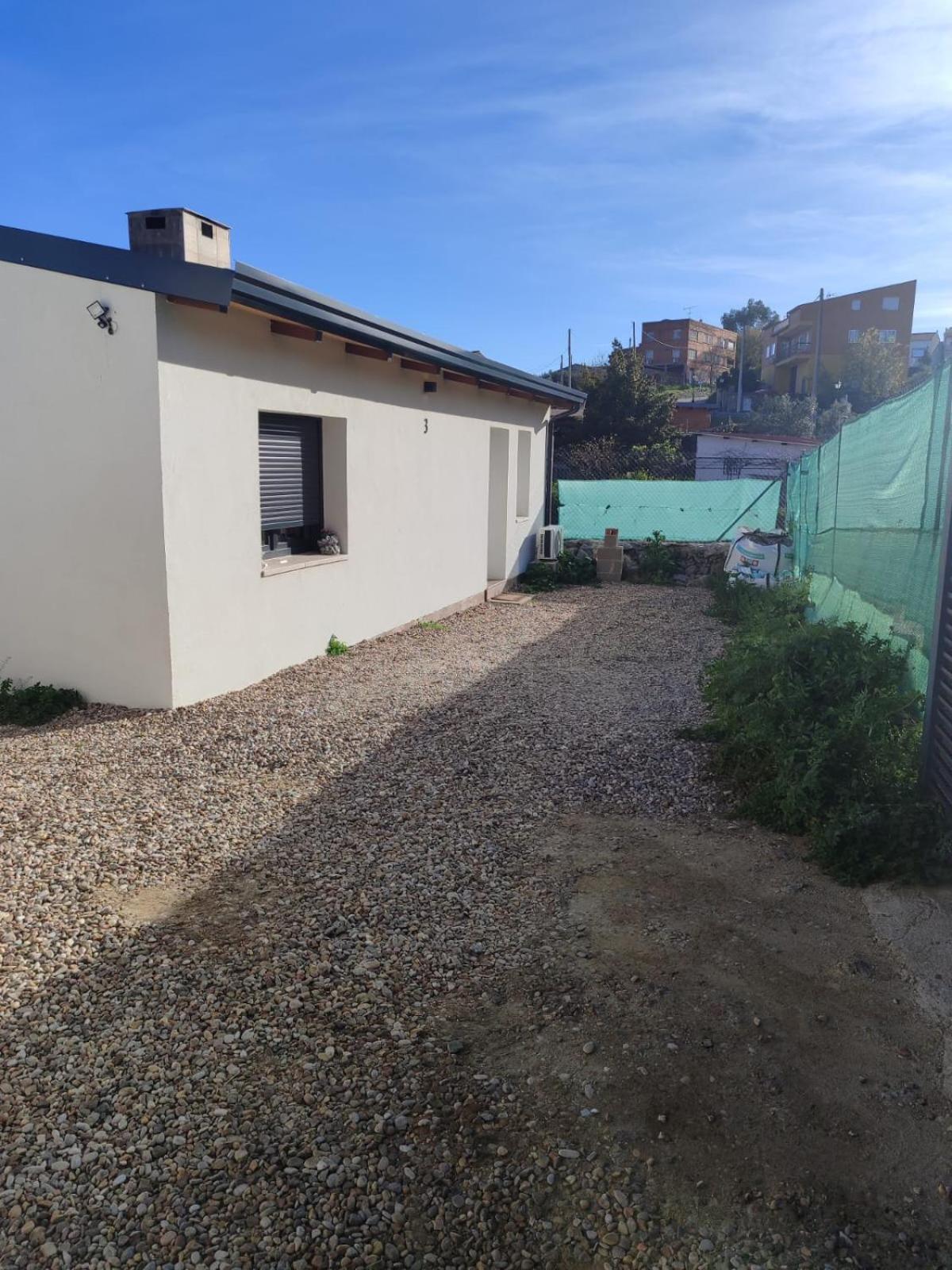 Agradable bungalow con jardin y chimenea Hinojosa de San Vicente Exterior foto